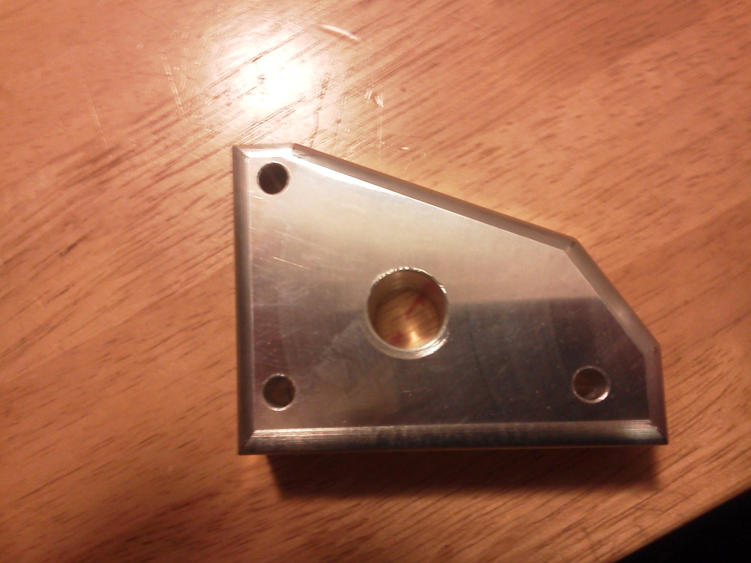 vr6 head coolant outlet block3.jpg