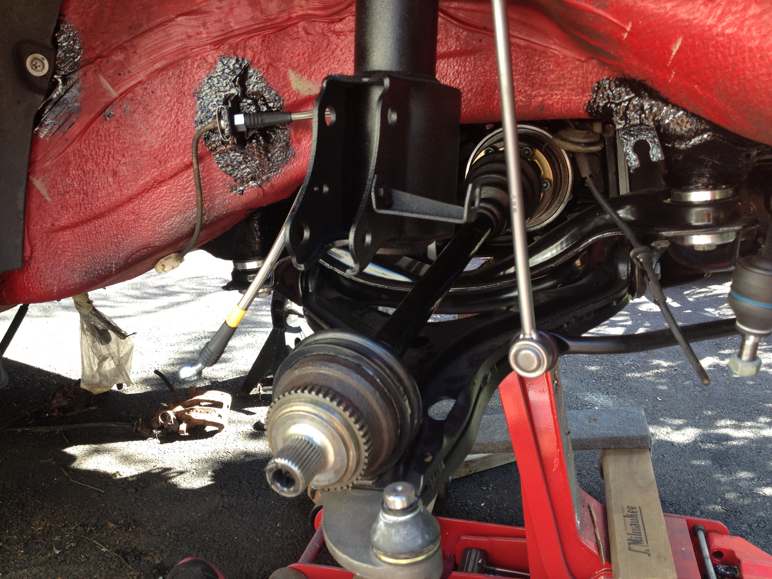 Sebastian's CQ91' rear suspenssion shot.JPG