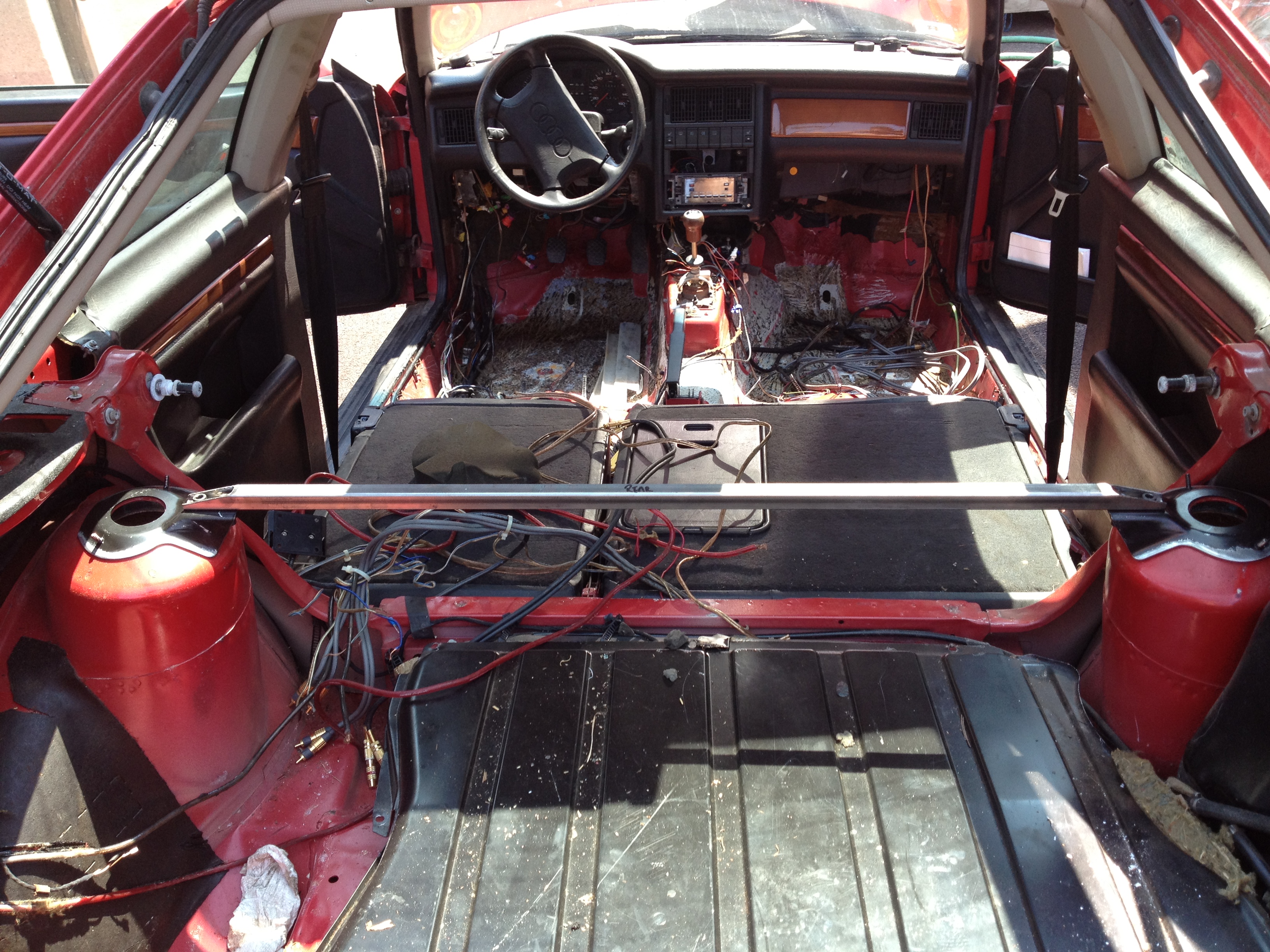 Sebastian's CQ91' rear strut brace.JPG