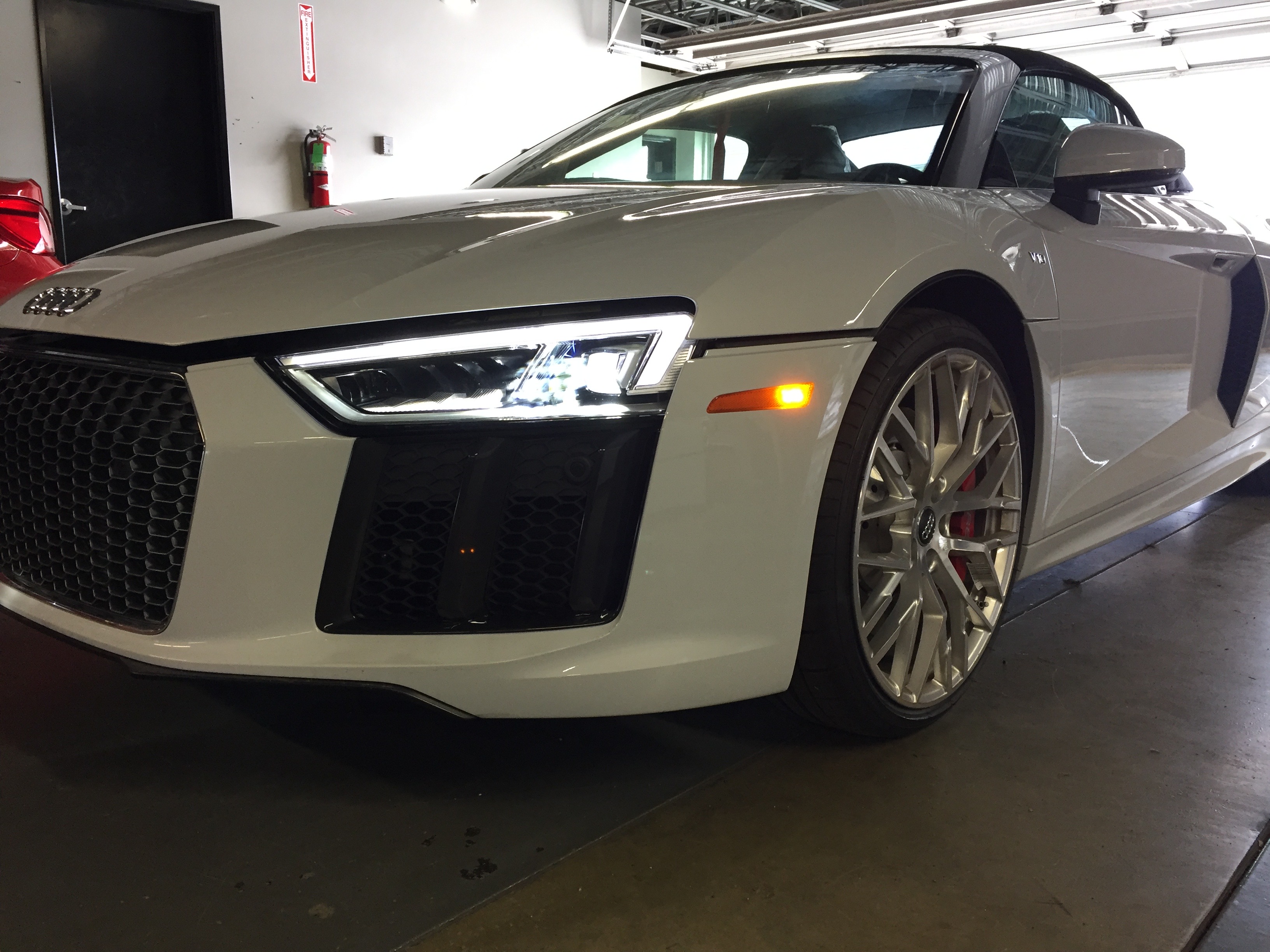 Surprise Tuesday Super Car!